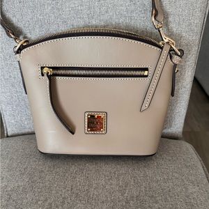 Dooney and Bourke Crossbody Purse